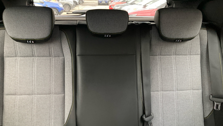 Renault Megane E-Tech EV60 160kW Iconic 60kWh Optimum Charge 5dr Auto Electric Hatchback